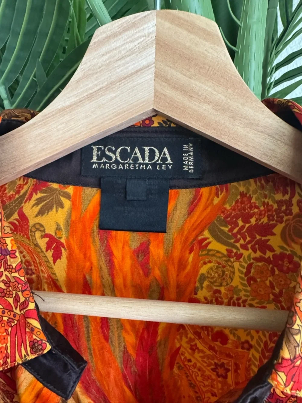 Rare Vintage Escada Margaretha Ley Orange Paisley Button-Up Shirt 100% silk - Picture 3 of 9